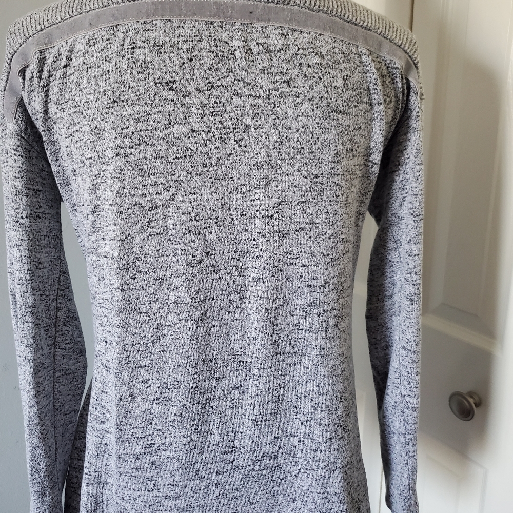 Gray cardigan - Picture 6 of 11